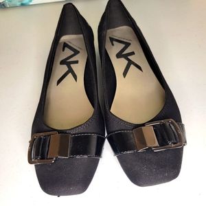 Anne Klein sport woman's 8.5 black flats New